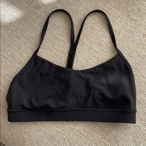 Lululemon Flow Y Nulu Bra size 8, black
